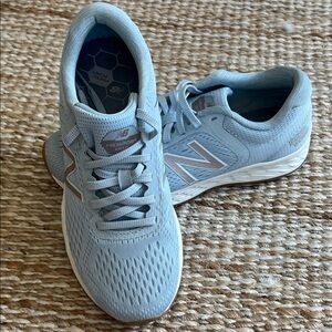 New Balance Arishi Warisrg2 Pale Blue Mesh Lace-Up Running Sneakers Size 6.5